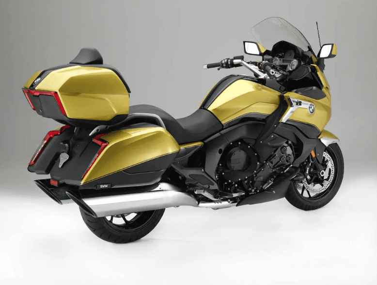 ب ام و سری ۱۶۰۰