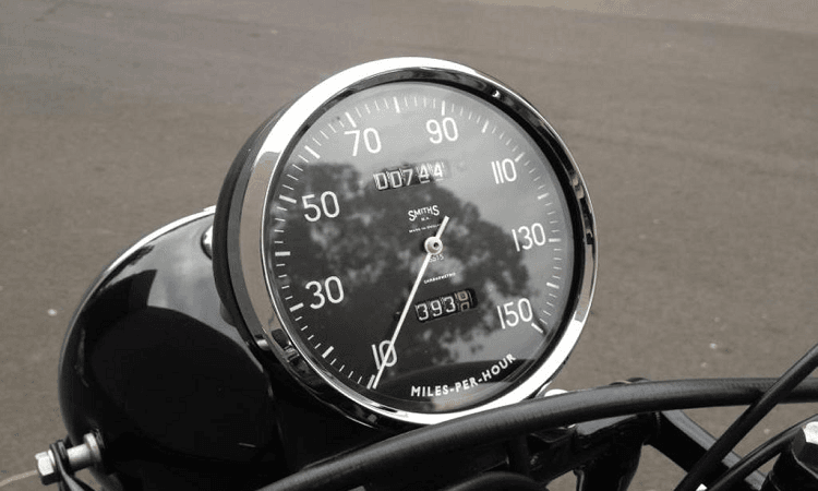 دور موتور موتورسیکلت