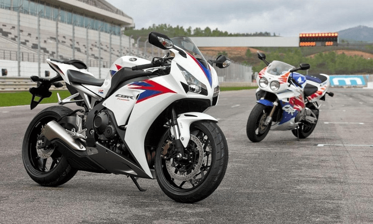 موتورسیکلت های هوندا و هارلی